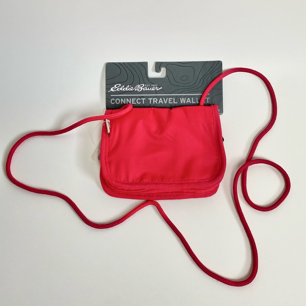 NWT Eddie Bauer Travel Wallet